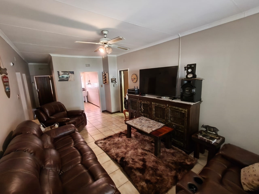 4 Bedroom Property for Sale in Protea Park North West
